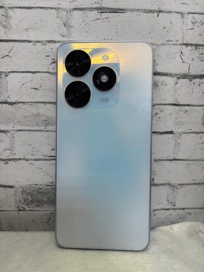 Мобильный телефон Tecno GO 2024 4/64