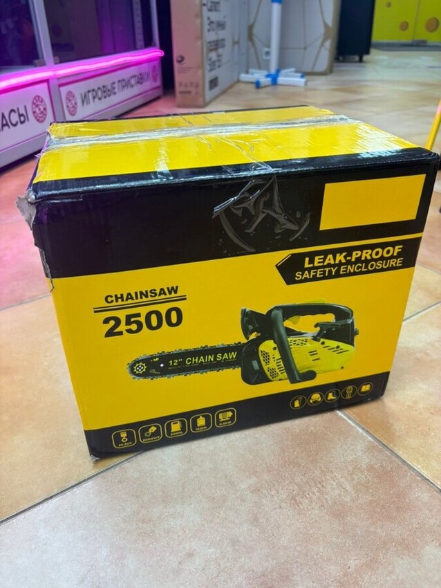 Бензопила DeWalt