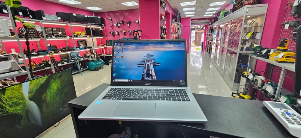 Ноутбук ASUS