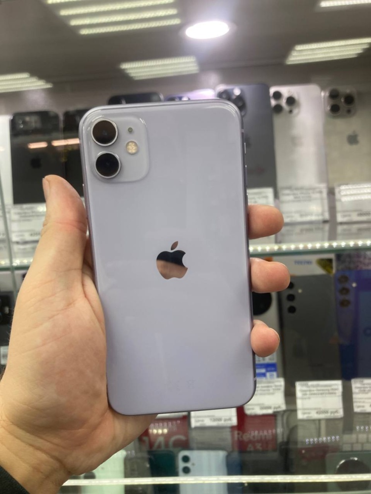 Смартфон iPhone 11 128 Gb