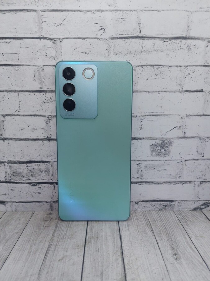 Смартфон Vivo V27е 8/256