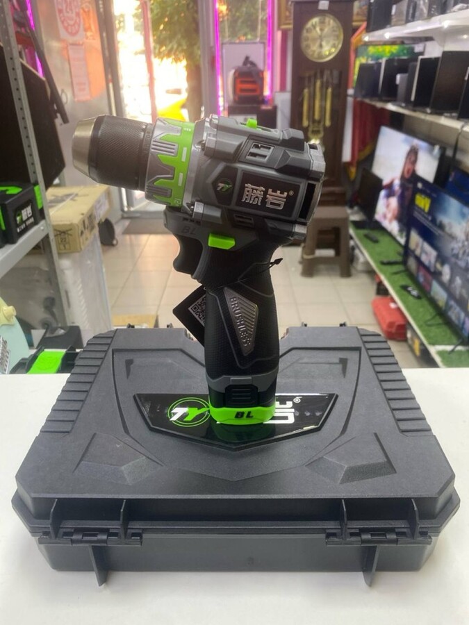 Шуруповерт Tenyn ex 21