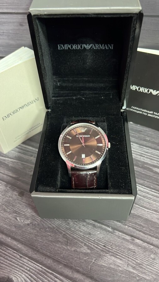 Часы Emporio Armani