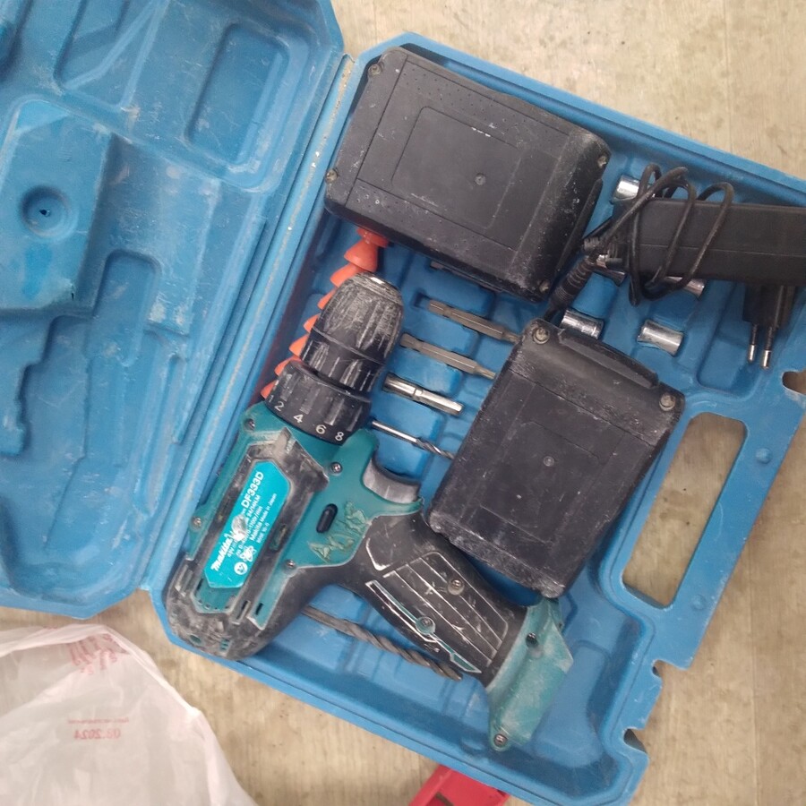 Шуруповерт