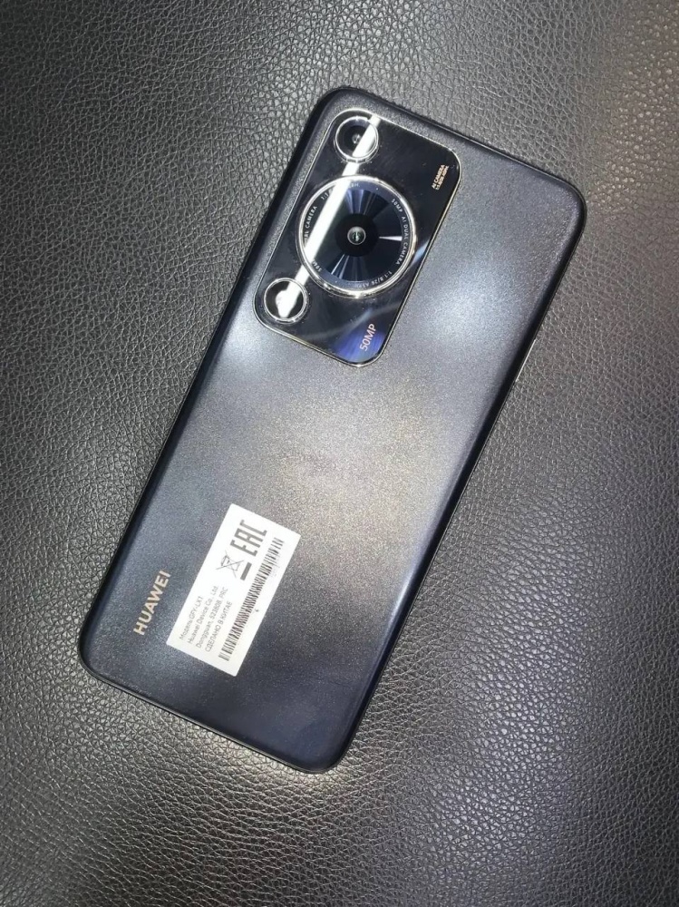 Смартфон Huawei Nova Y63 128