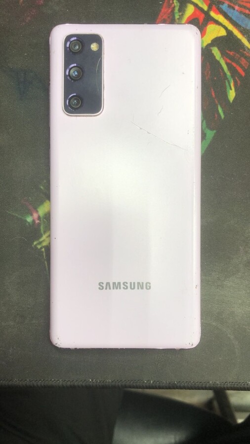 Смартфон Samsung S20 FE 6/128