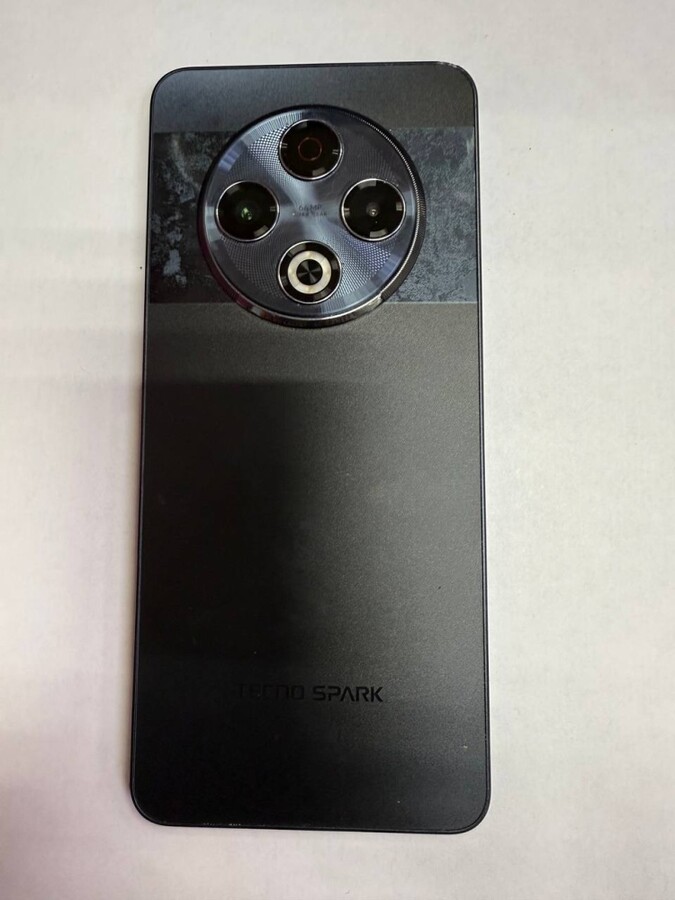 Мобильный телефон Tecno camon 30 8/256
