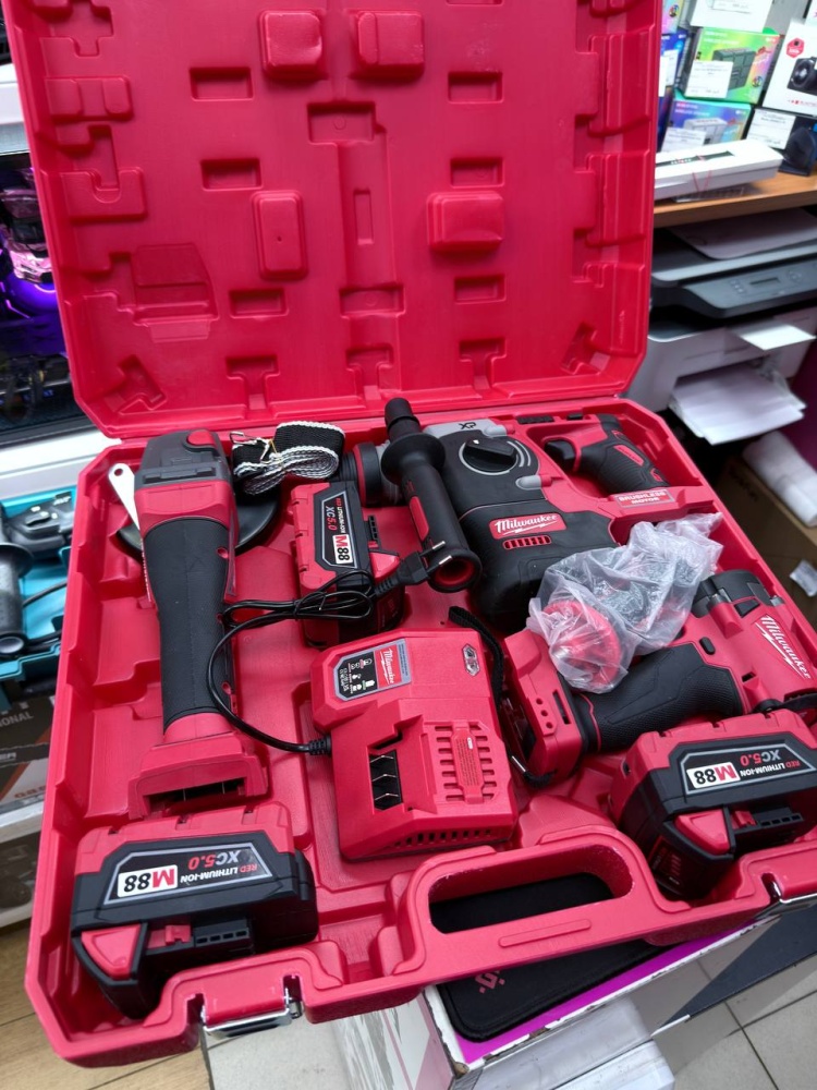 Набор инструментов Milwaukee 3в1 М88