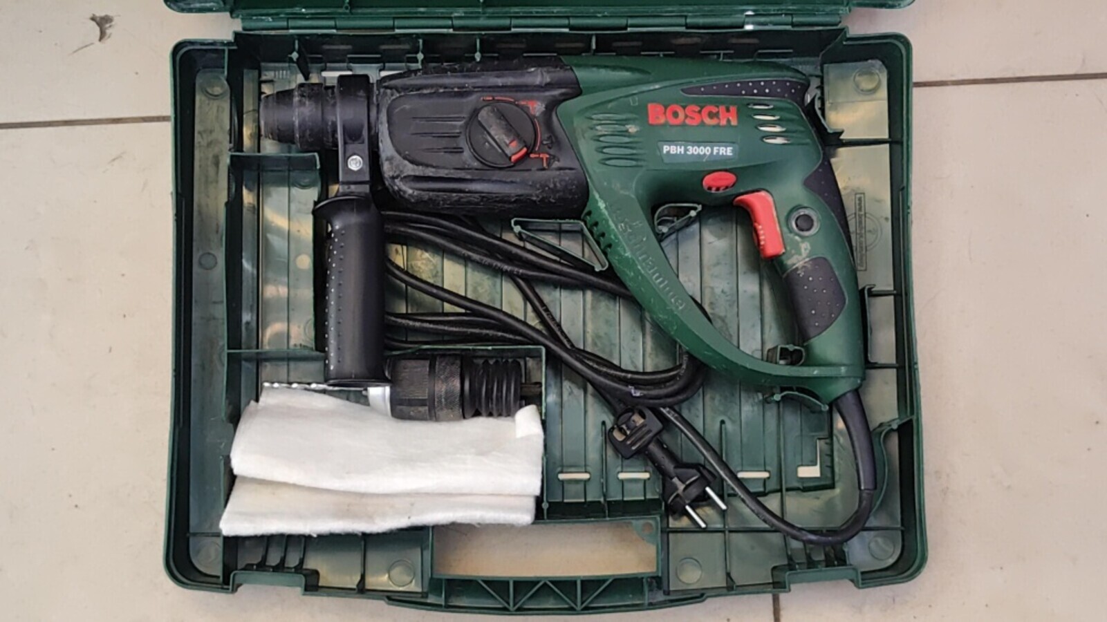 Перфоратор Bosch (3 режима)