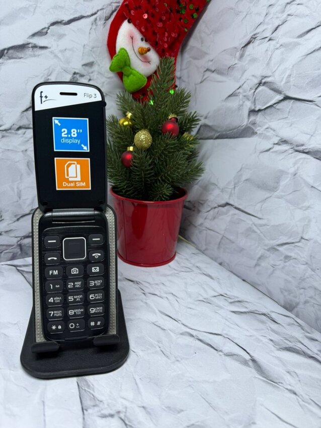 Мобильный телефон Fly Flip 3