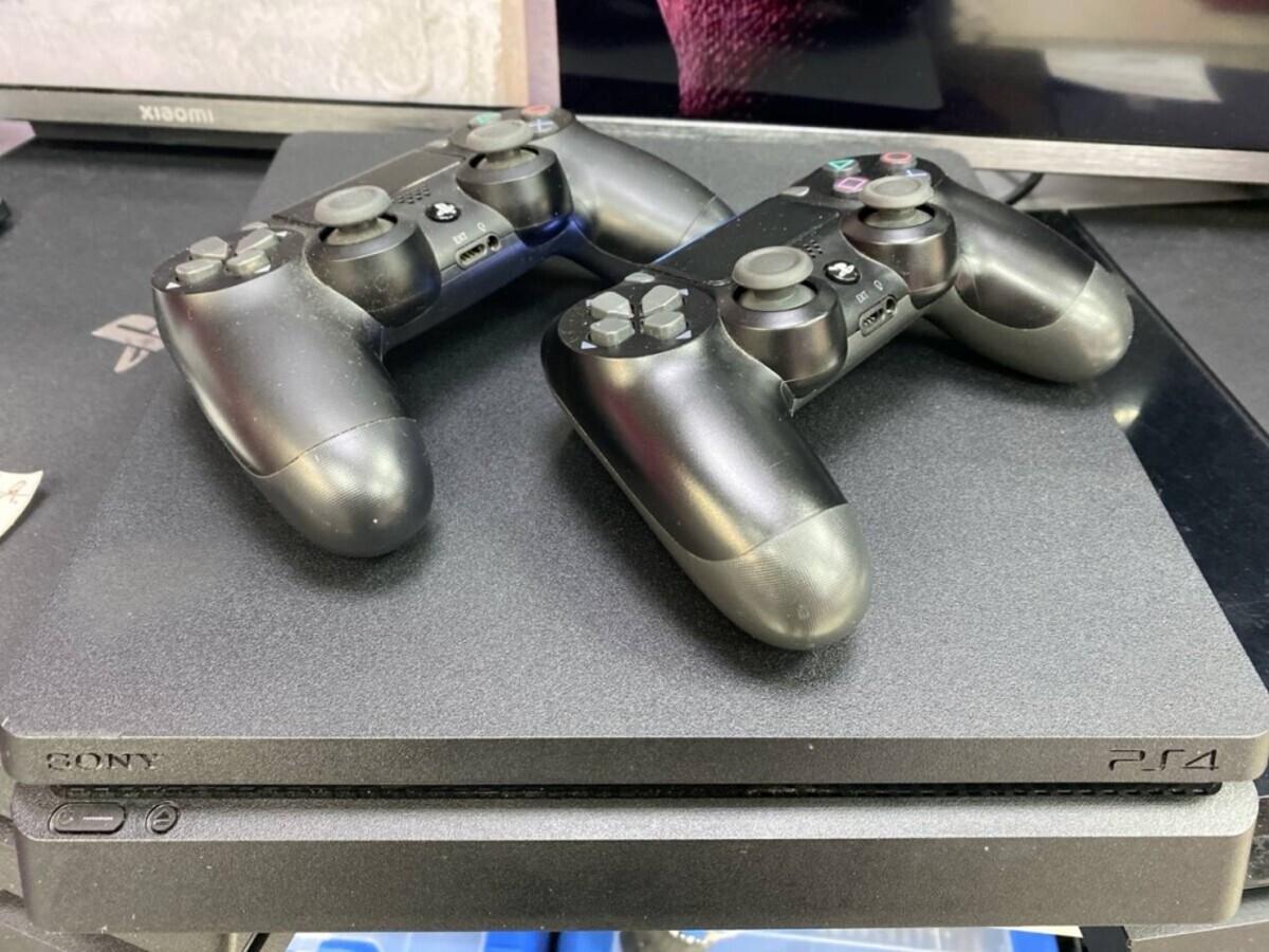 Игровая приставка Sony PlayStation 4 slim 500GB