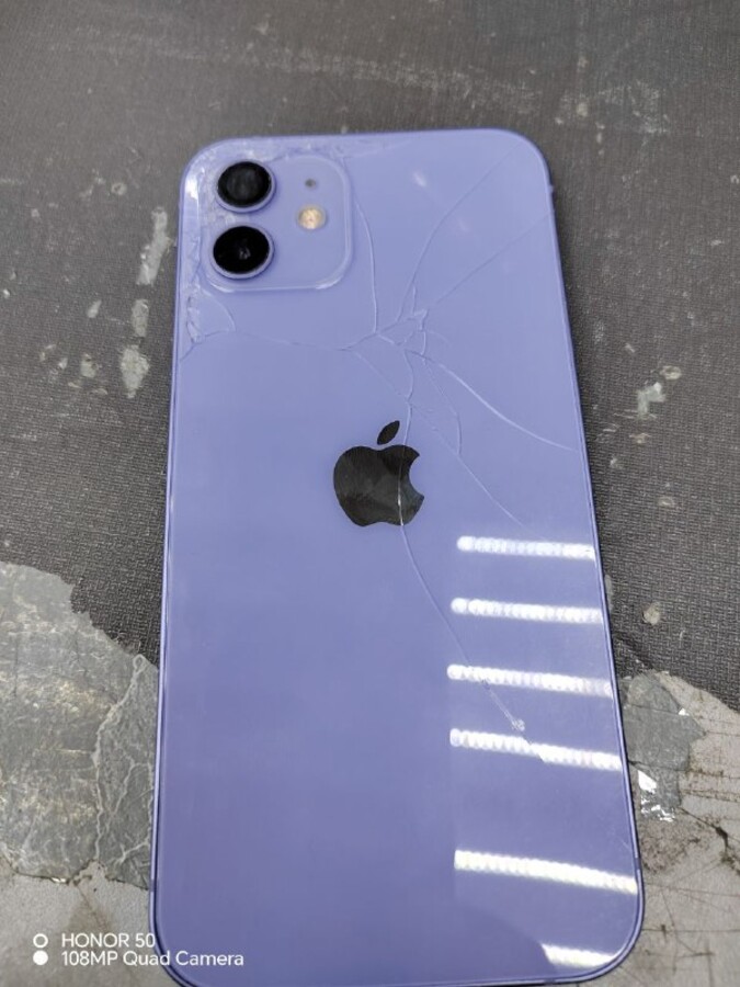 Смартфон iPhone 12 256 Gb