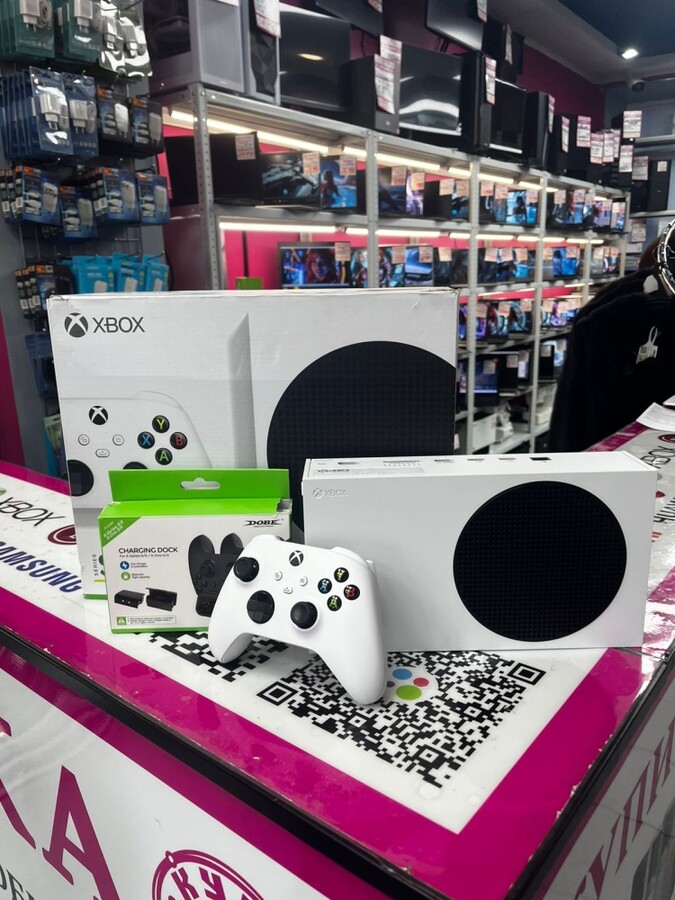 Игровая приставка XBOX Series S 512GB