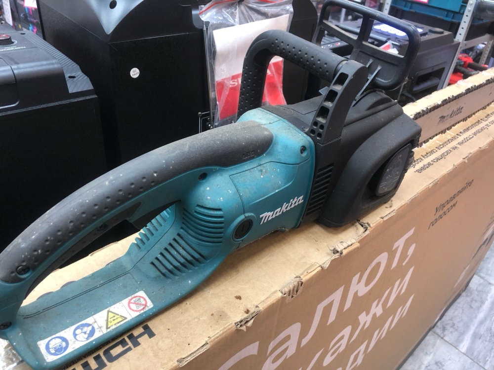 Электропила Makita UC4030a