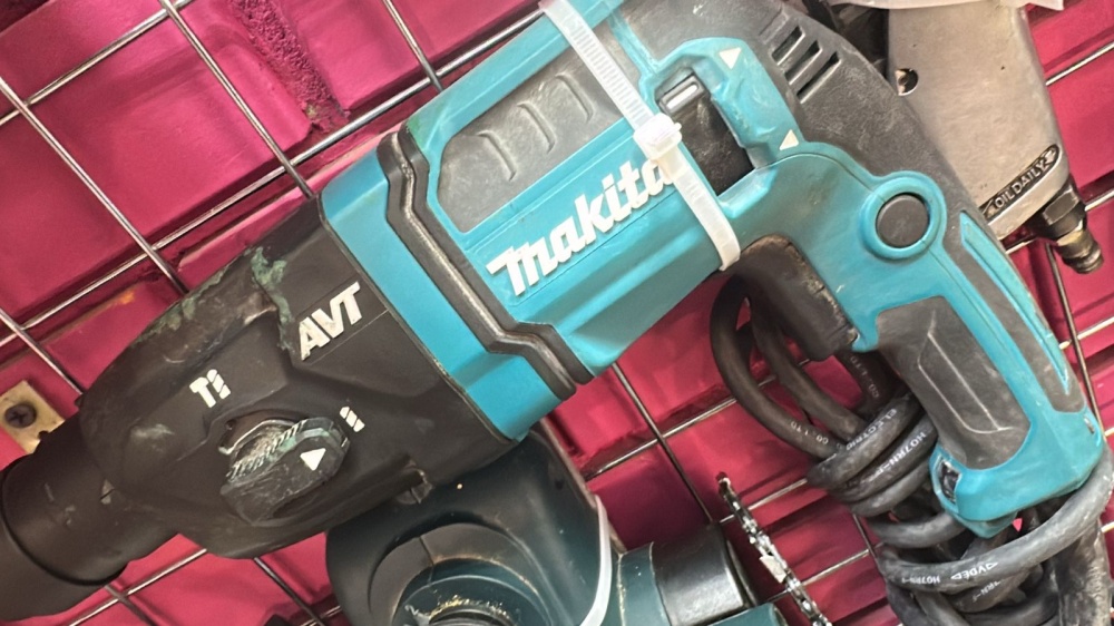 Перфоратор makita