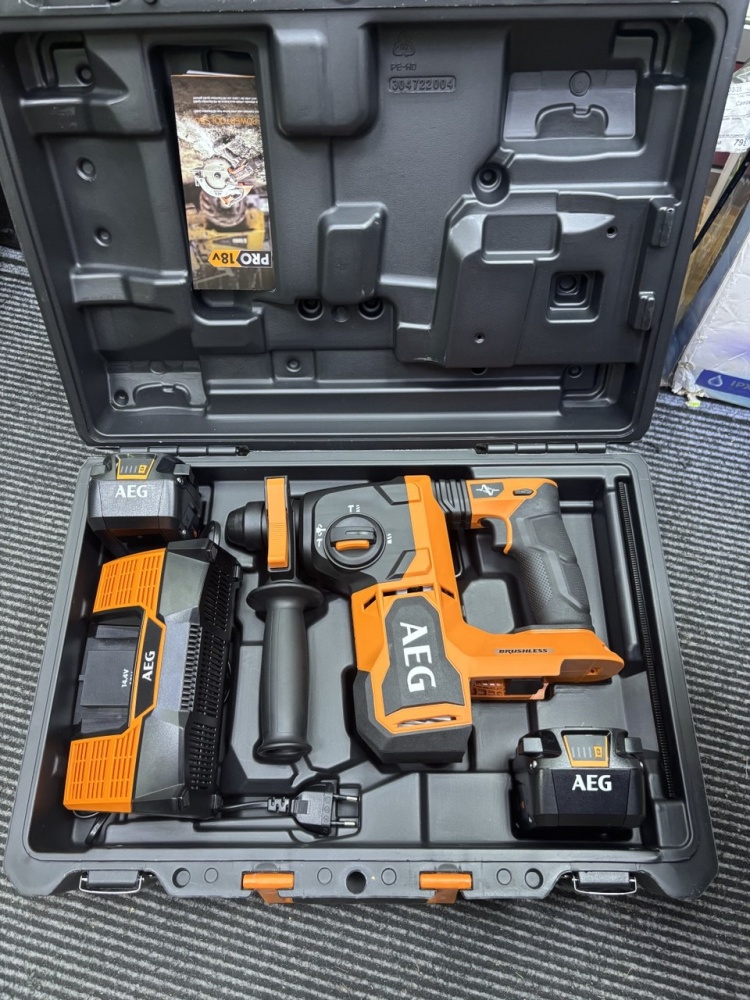 Перфоратор аккум AEG bbh18bl2-502c