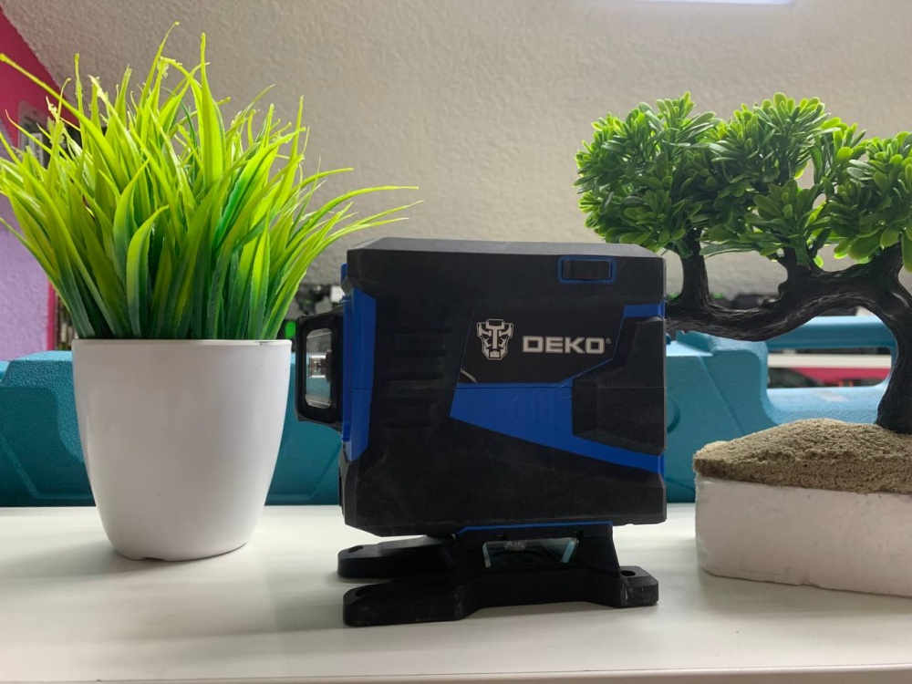 Лазерный уровень deko ll12-hvr