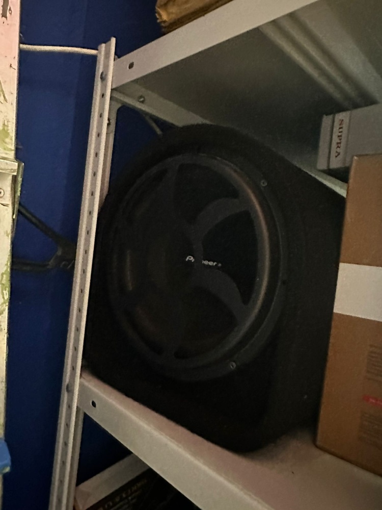 сабвуфер pioner z000w