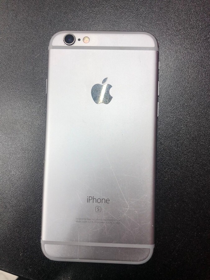 Смартфон iPhone 6S 32