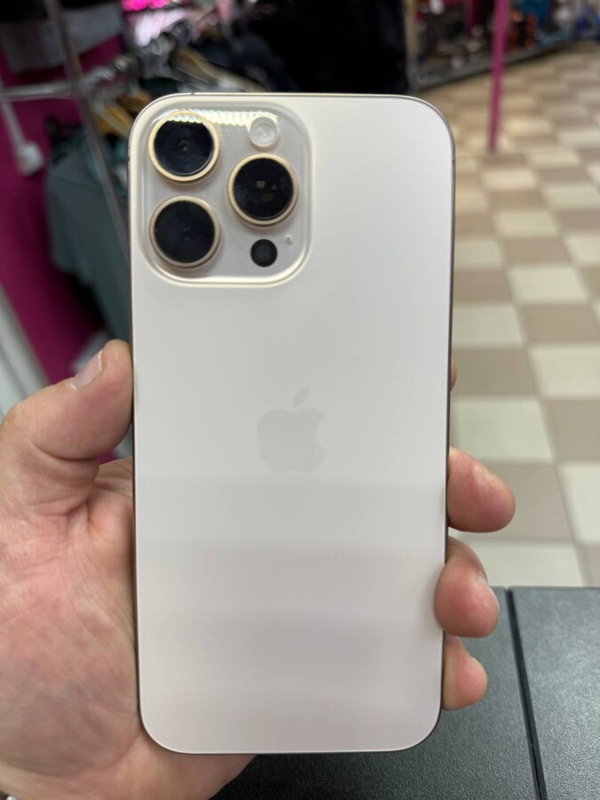 Смартфон iPhone 16 PRO MAX 256