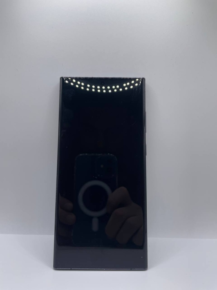 Смартфон Samsung S23 ultra 12/256