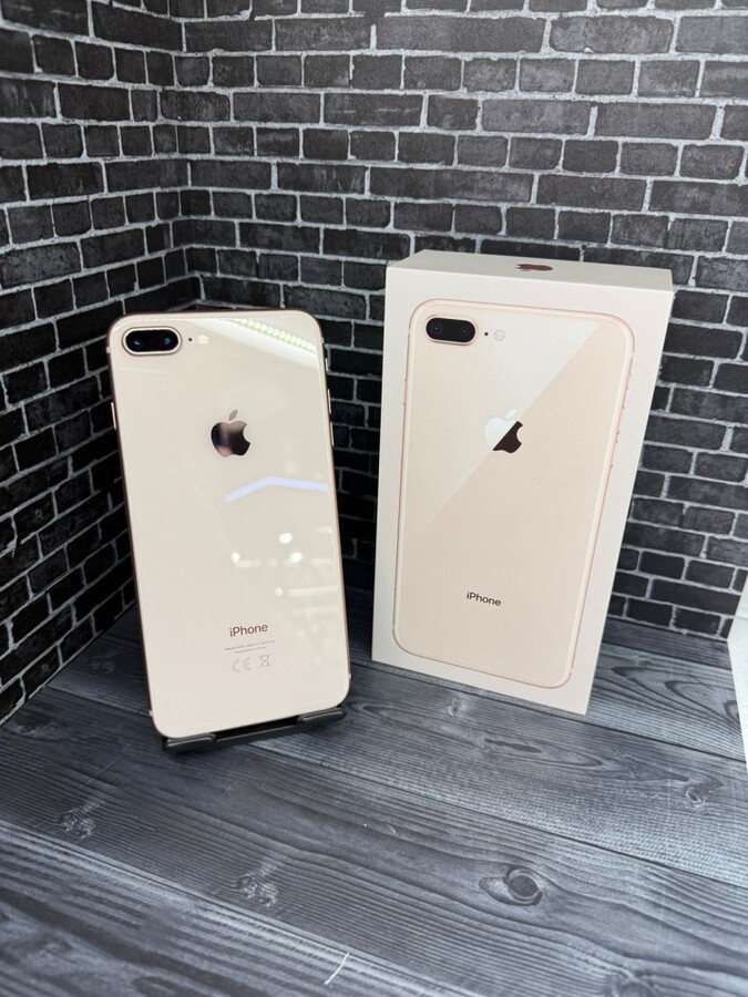Смартфон iPhone 8+ 64 Gb 76%
