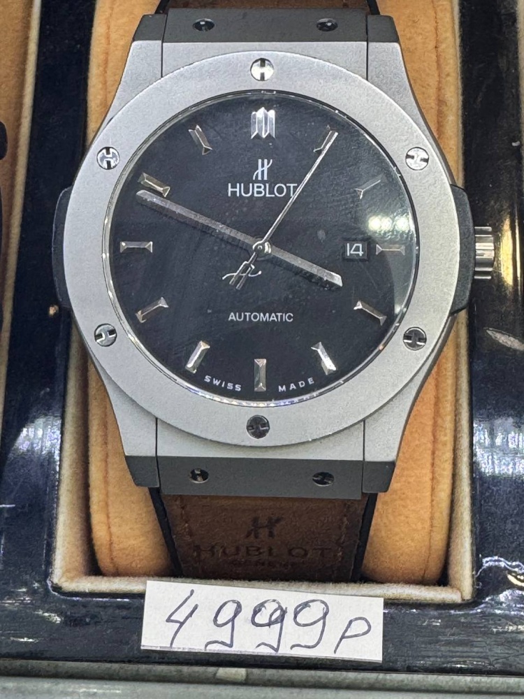 Часы HUBLOT