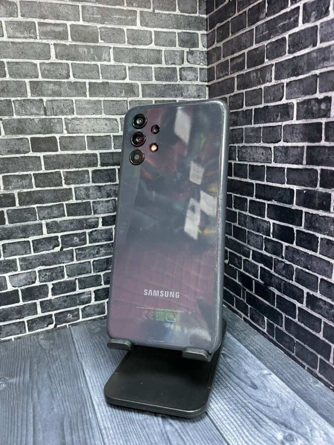 Смартфон Samsung A13 4/128 gb
