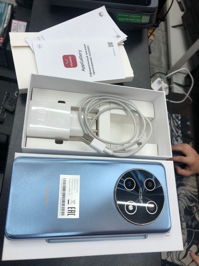 Смартфон Huawei Nova 13i 8/128