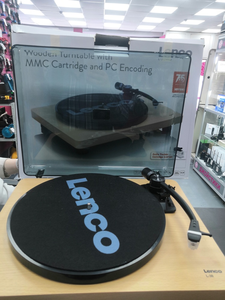 Винил Lenco L-30