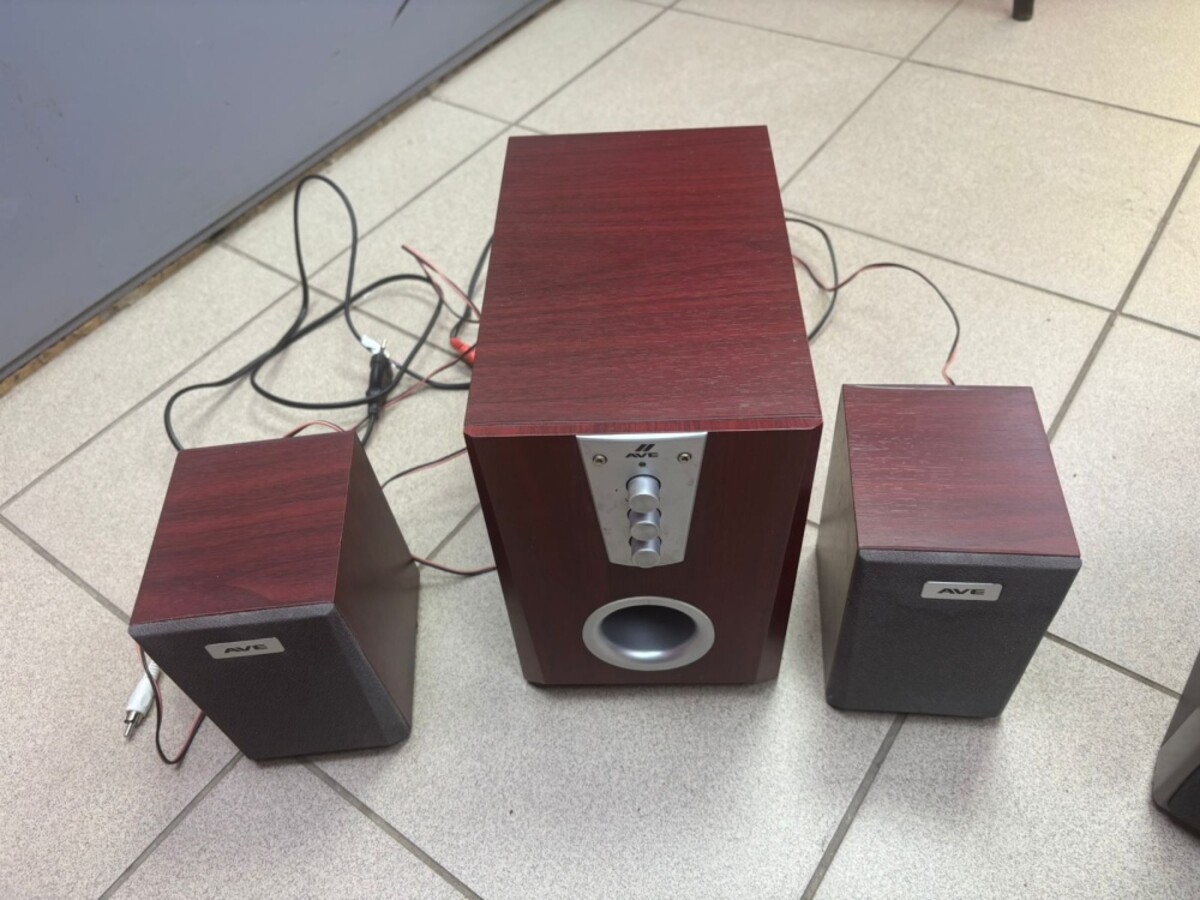 Компьютерная акустика AVE 2.1