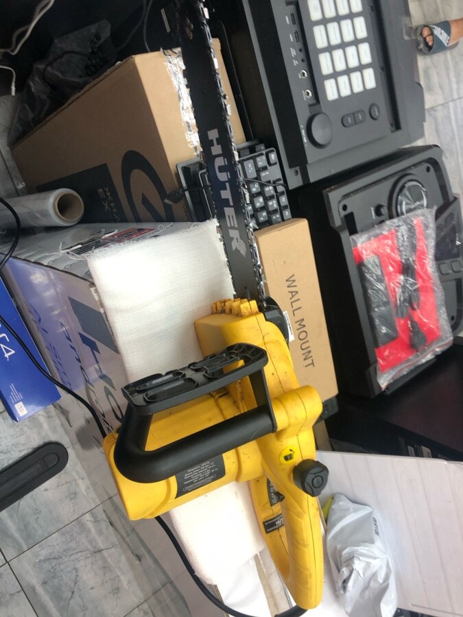 Цепная электропила huter