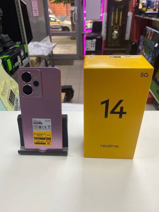 Смартфон Realme 13 8\256