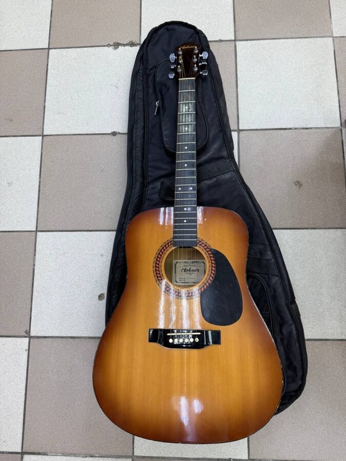 Гитара  HOHNER HW220