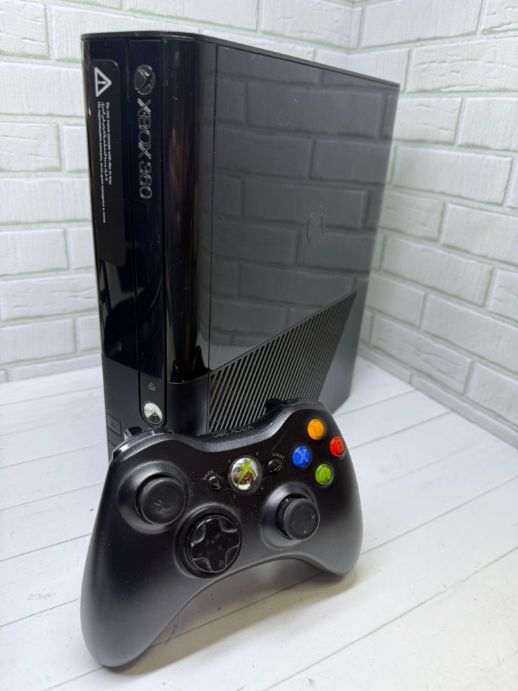 Игровая приставка XBOX 360ELIT 500ГБ