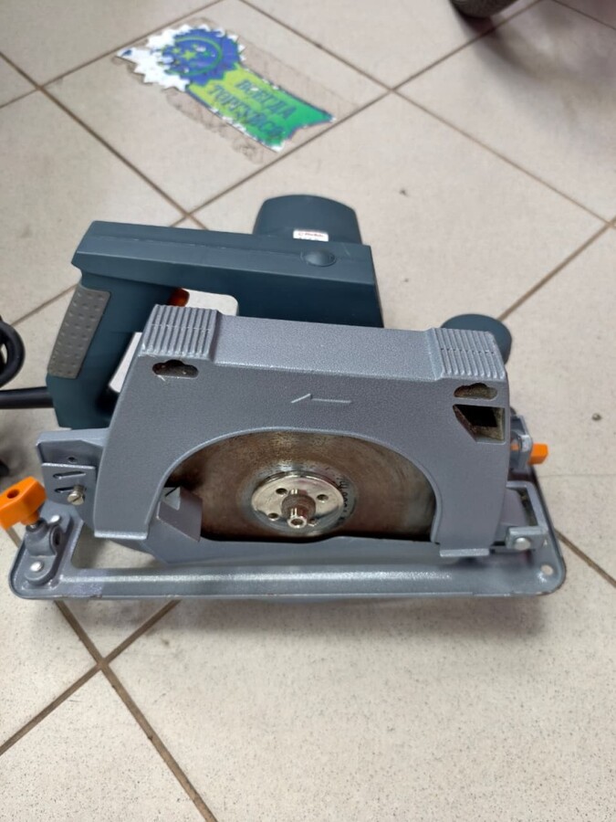 Циркулярная пила Rebir