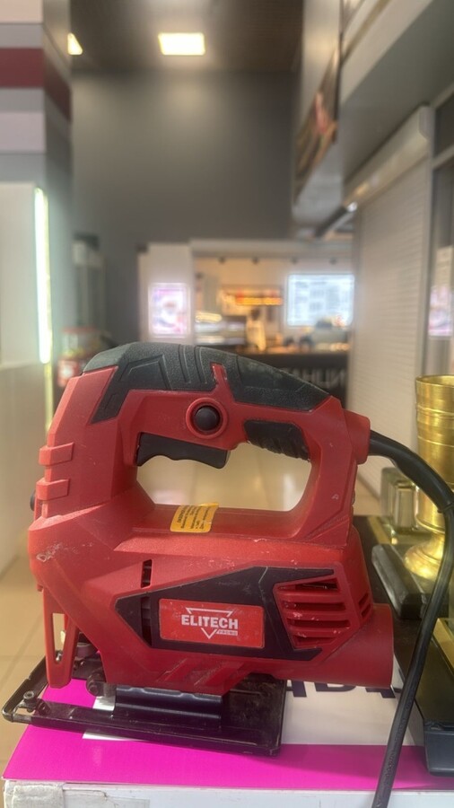 Лобзик elitech