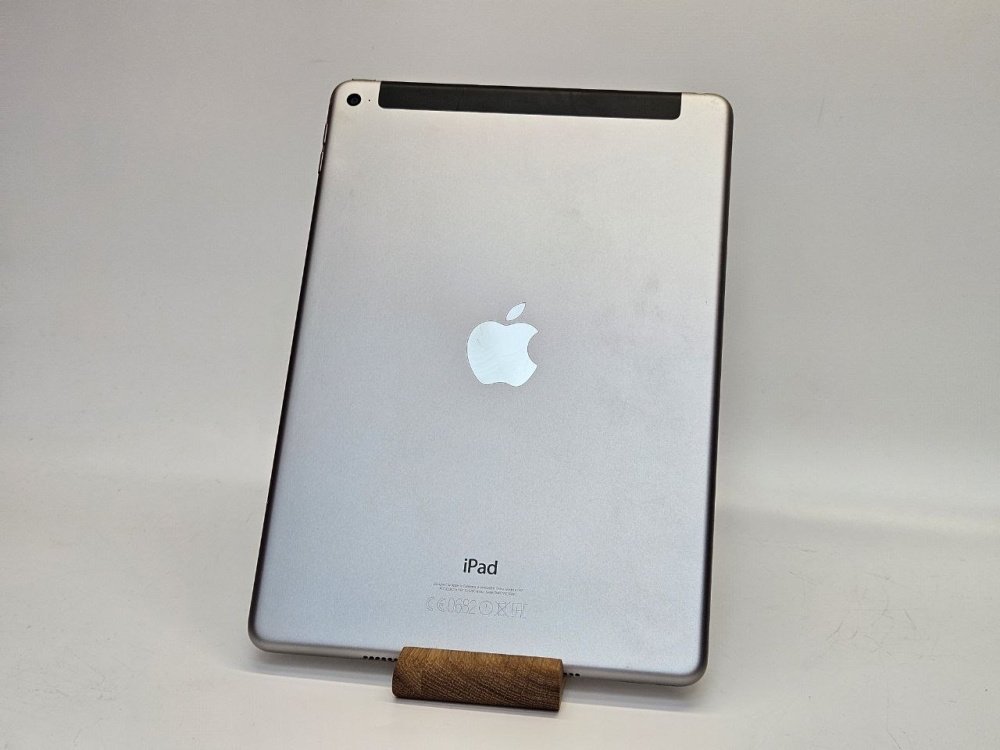 Планшет Apple iPad Air 2 A1567 64Gb