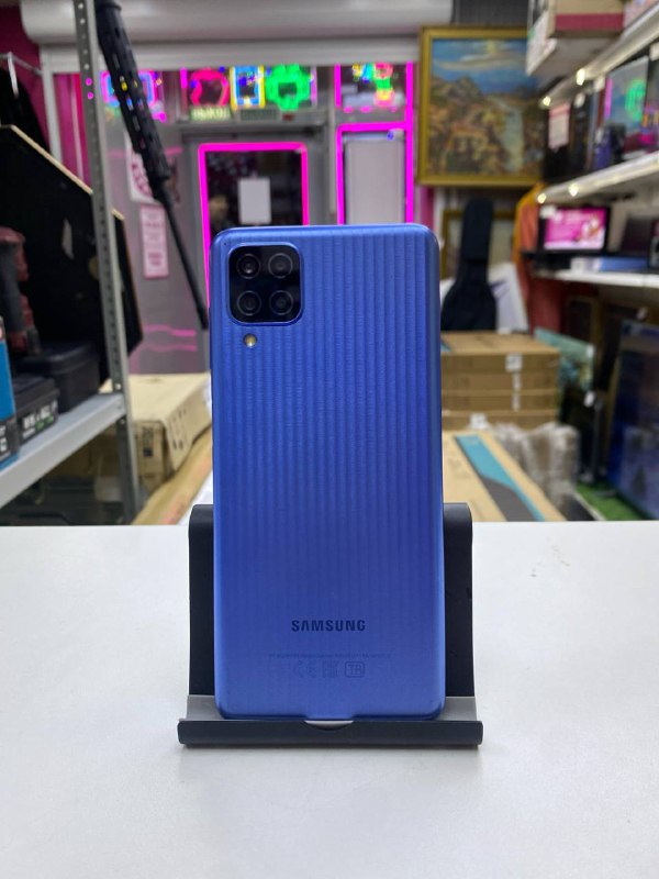 Смартфон Samsung  M12 4\64gb