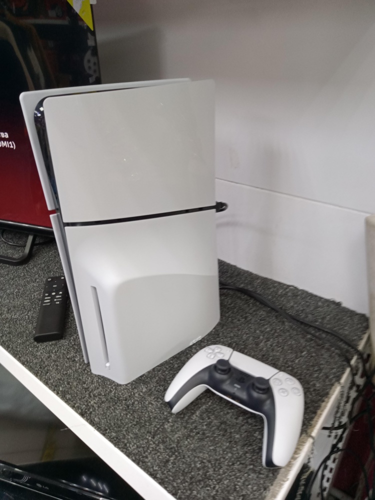 Игровая приставка Sony PlayStation 5 SLIM