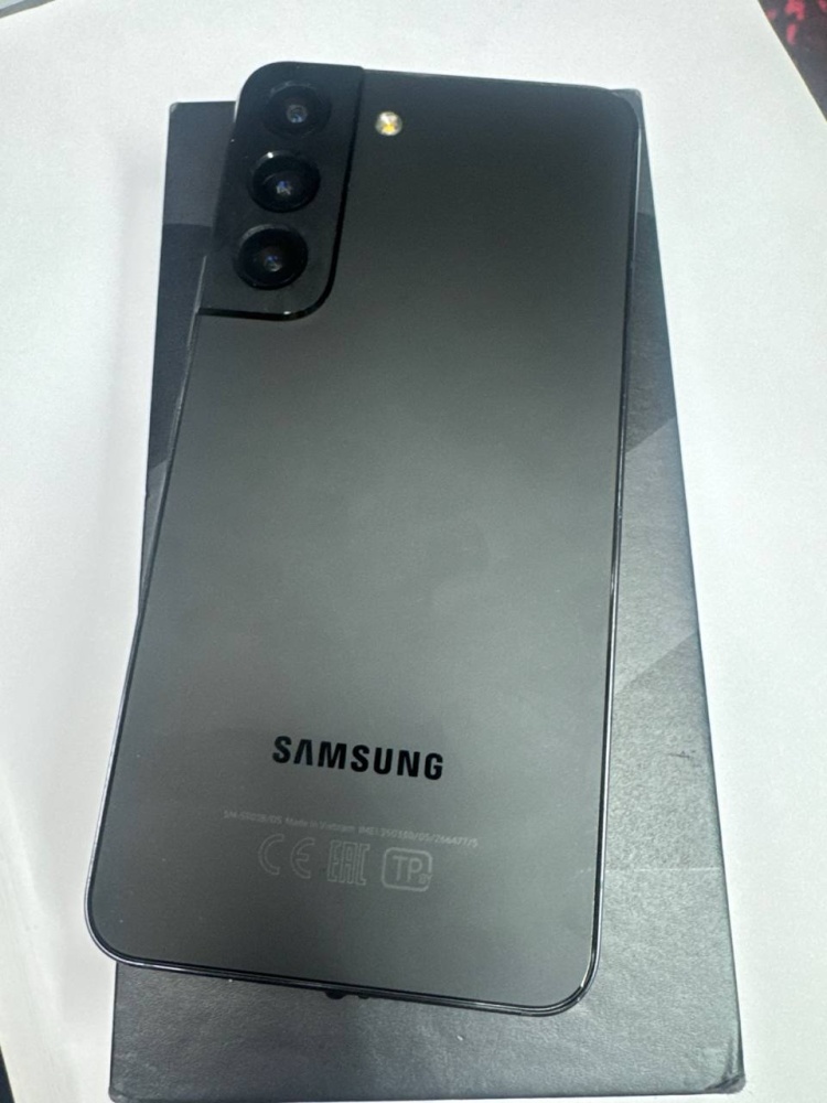 Смартфон Samsung S22 -128