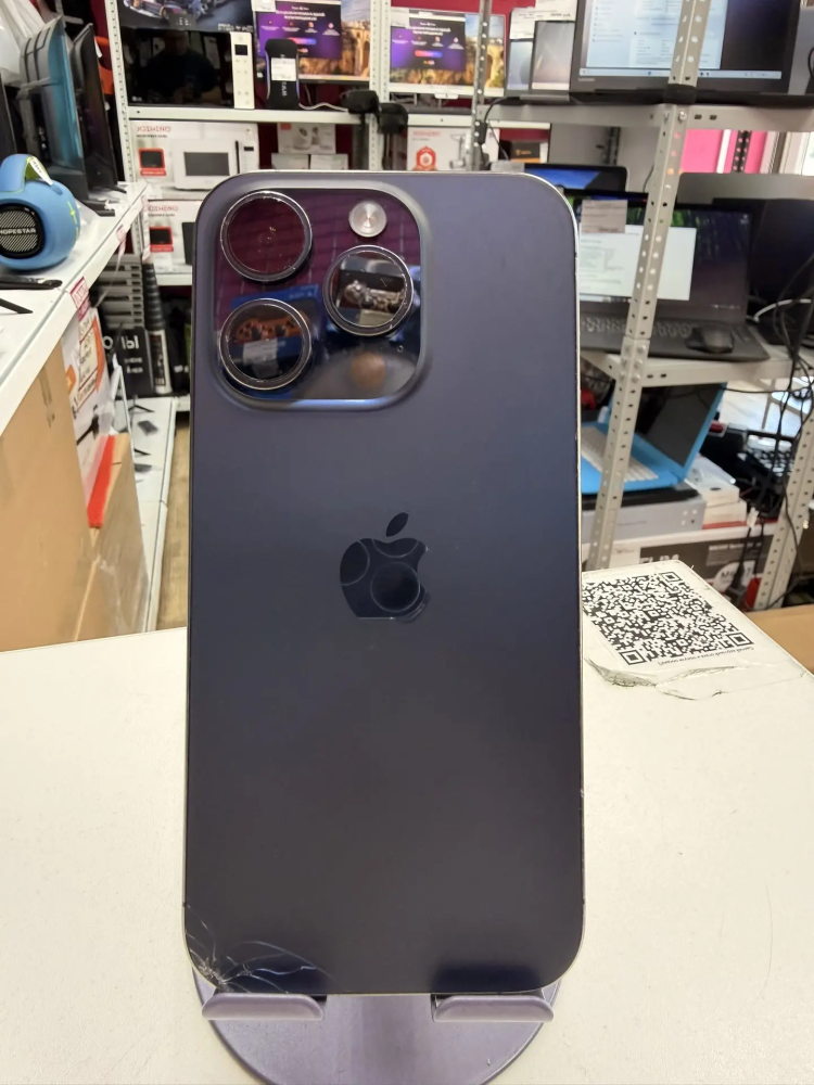 Смартфон iPhone 15 PRO 256GB