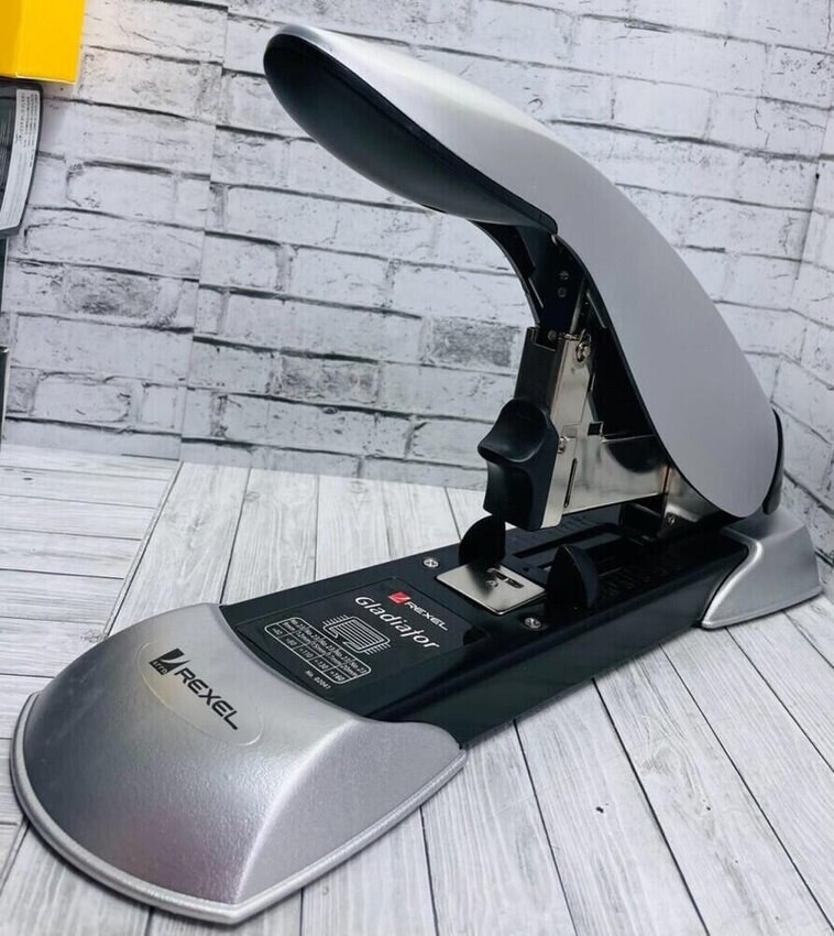 Степлер мощный REXEL gladiator
