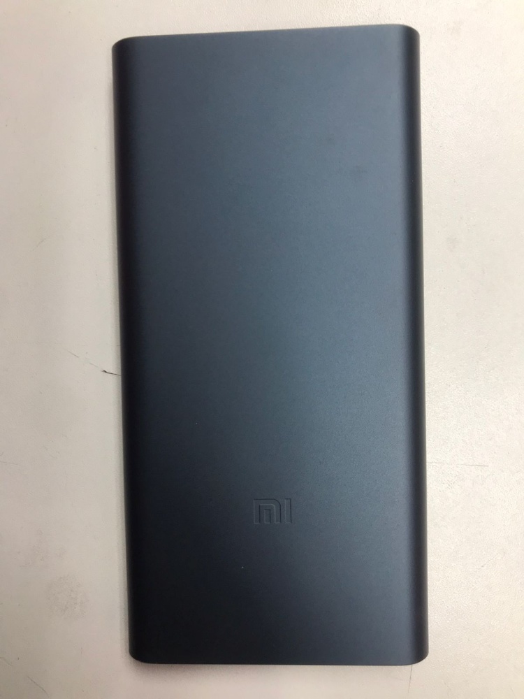 Powerbank внешний аккумулятор  MI 18W