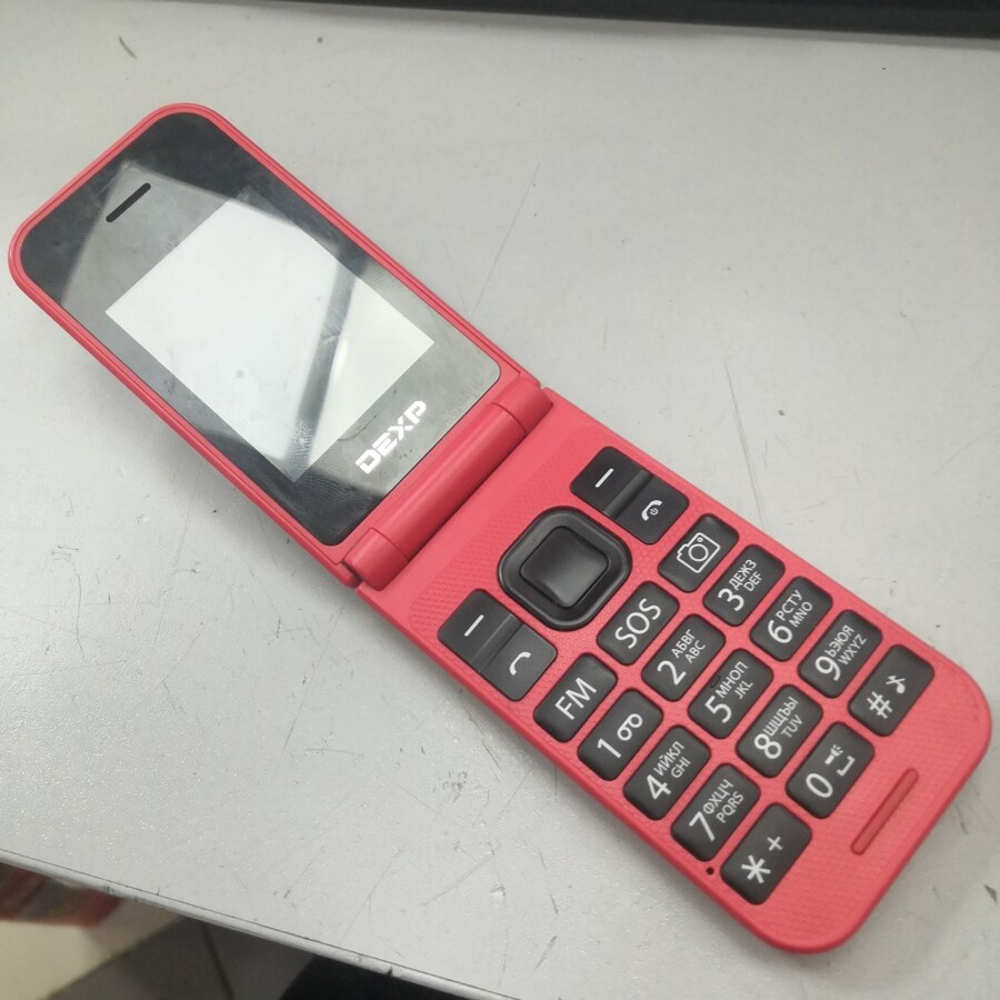 Мобильный телефон DEXP V244