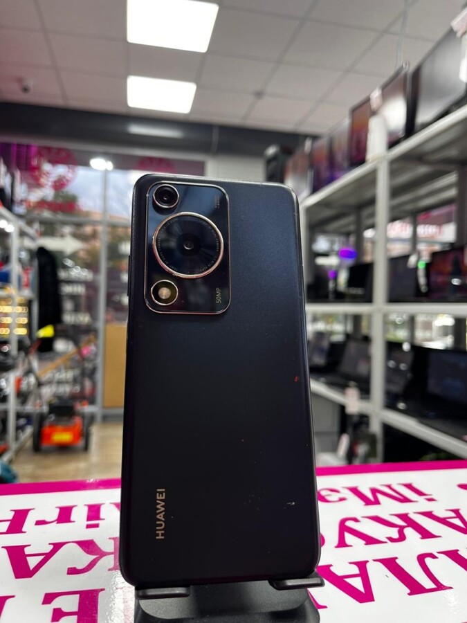 Смартфон Huawei Y72 8\128