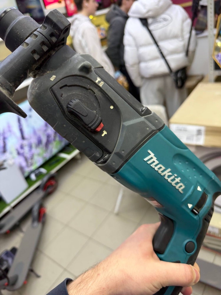 Перфоратор makita 2470