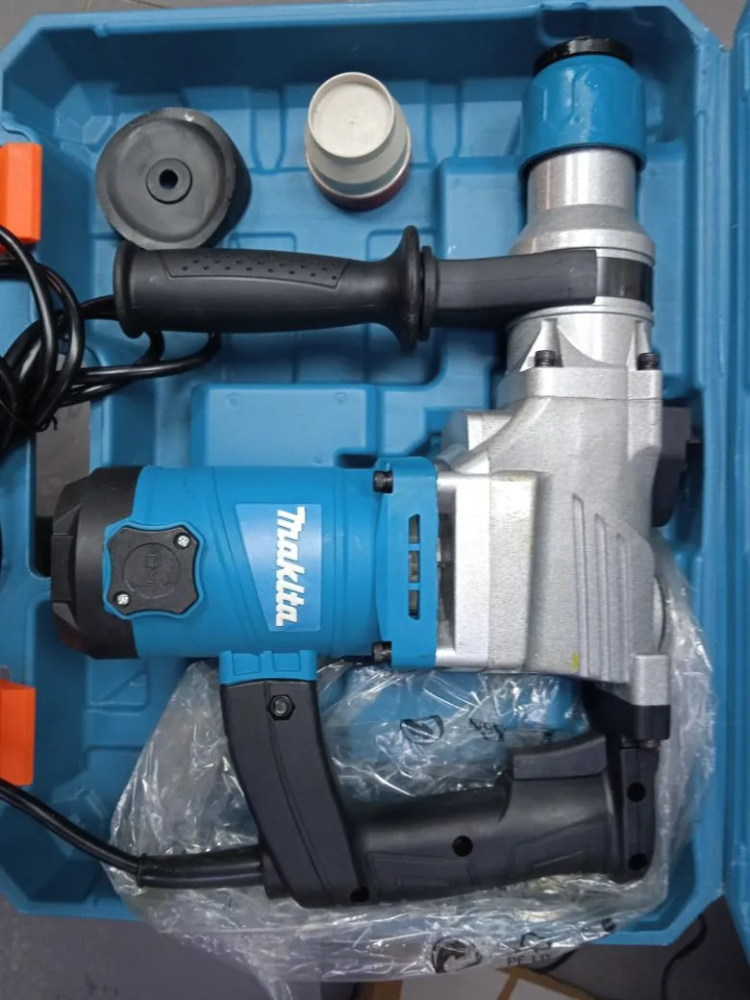 Перфоратор Makita 2000Am
