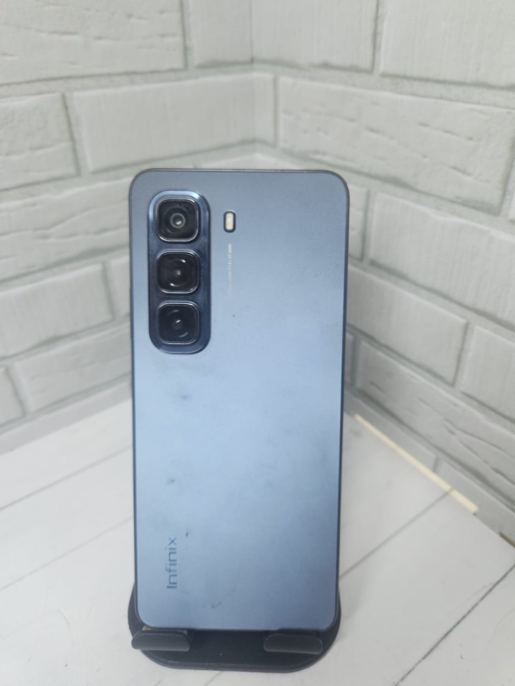 Мобильный телефон Infinix hot 50 6/128