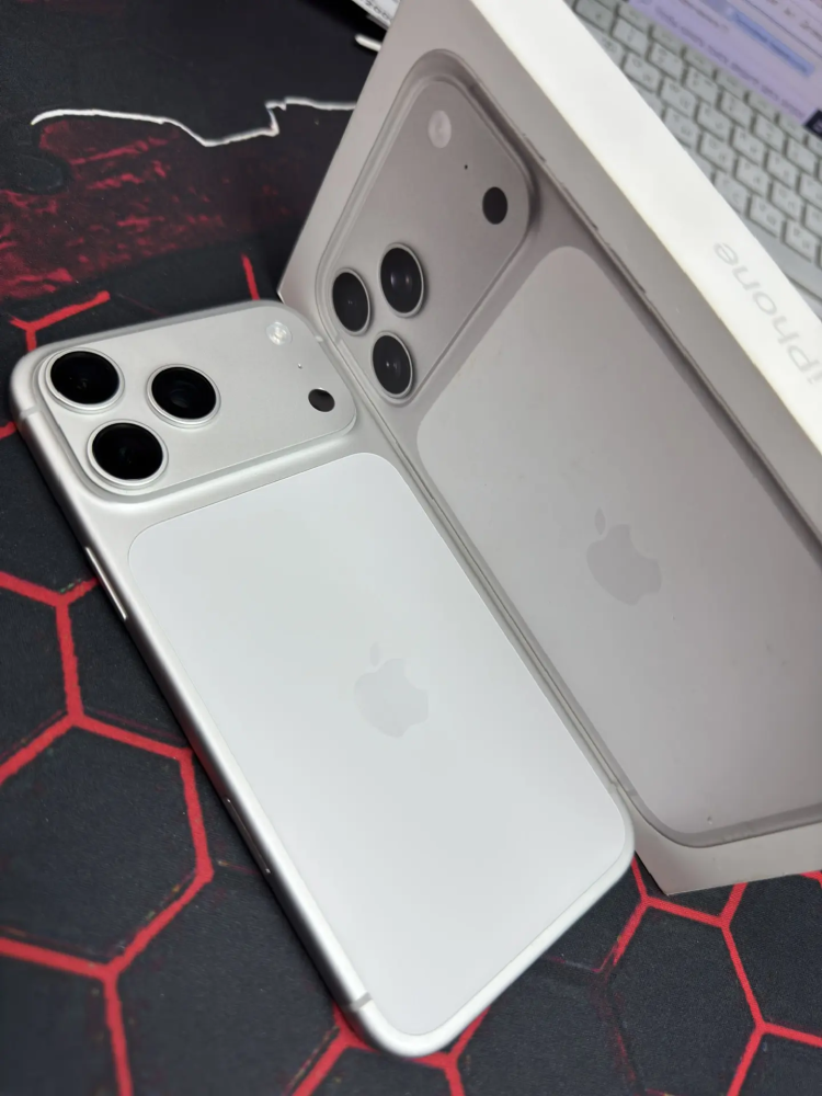 Смартфон iPhone 17 PRO MAX 256гб